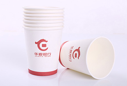 纸杯
